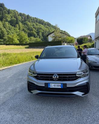 Volkswagen Tiguan 2.0 TDI 200 CV SCR DSG 4MOTION R