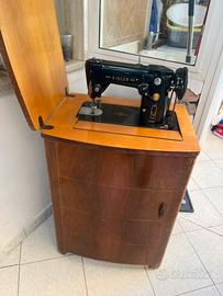 Singer 306M