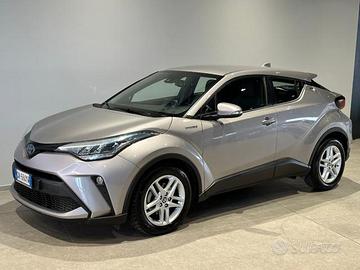 TOYOTA C-HR 1.8 Hybrid E-CVT Active