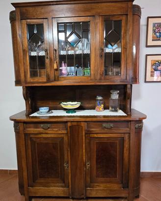 credenza antica in legno 