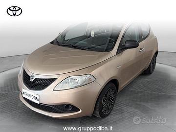 Lancia Ypsilon III 2015 Benzina 1.2 Gold ecoc...