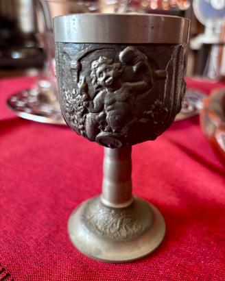 Calice in Peltro stile medievale Bacco e Cherubini