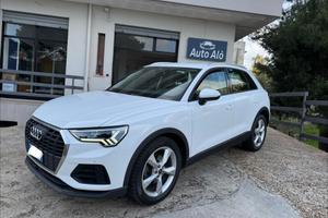 Audi Q3 2.0 TDI - CERCHI 19 - MATRIX LED- 2022
