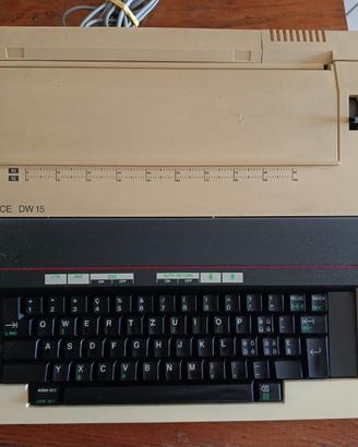 antica macchina da scrivere elettronica
