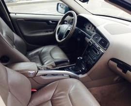 Volvo xc70 (2007-2017) - 2005
