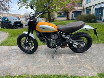 Ducati Scrambler 800 CLASSIC
