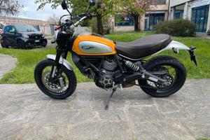Ducati Scrambler 800 CLASSIC