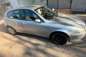 Alfa 147 1.6 77kw benzina