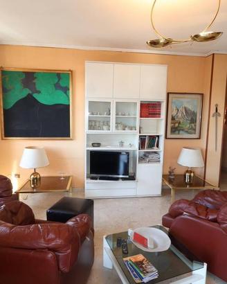 Appartamento di 129 m² con 3 locali e box auto a S