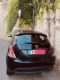 Lancia  Y