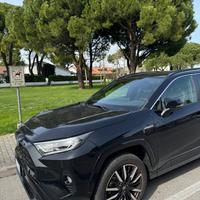 RAV-4 2.5 218cv BLACK EDITION
