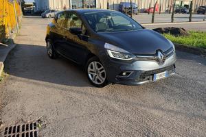 Clio moschino GPL 2019