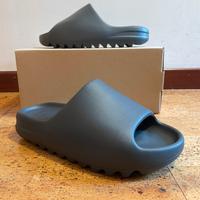 Adidas yeezy slide onyx n.42