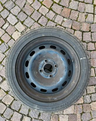 Pneumatici 195/50 R16