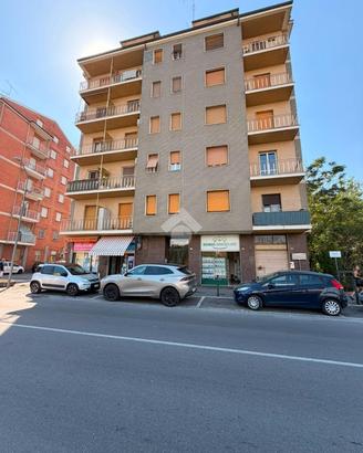 4 LOCALI A TORTONA