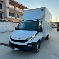 Iveco Daily 35-150 cassone in lega leggera 015