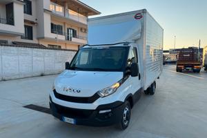 Iveco Daily 35-150 cassone in lega leggera 015