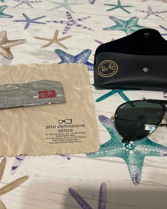 Ray ban