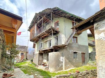 CASA SEMINDIPENDENTE A VIÙ