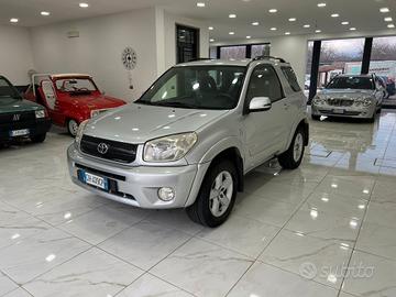 Toyota RAV 4 TOYOTA 3 PORTE BENZINA 4x4