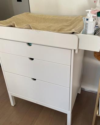 Fasciatoio con cassettiera Stokke