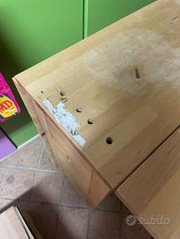 Tavolo ikea pieghevole (trattabile)