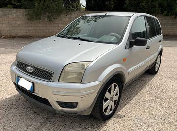 Ford Fusion 1.4 TDCi 5p. Collection