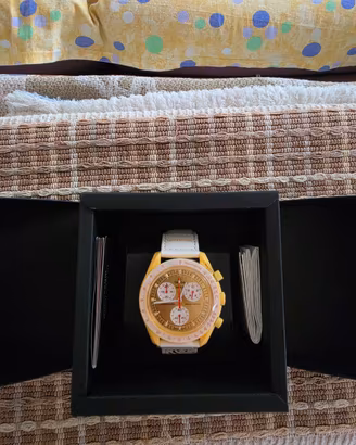Omega Swatch "mission to the sun"