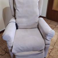 Poltrona motorizzata reclinabile