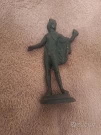 statuetta in bronzo 