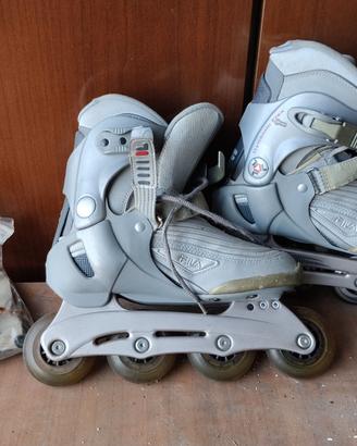 Pattini a rotelle in linea