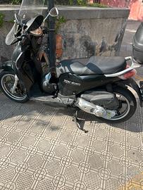 Scarabeo 200 ie