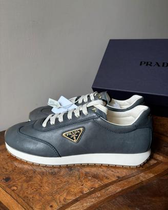 Prada, Sneaker da uomo 2EG436