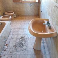 lavandino, wc e bidet