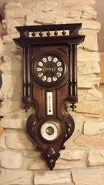 Orologio a pendolo antico