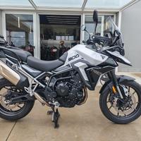 Triumph Tiger 900 GT