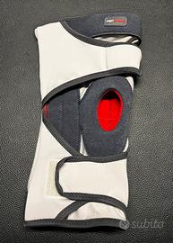 Ginocchiera elastica ortopedica