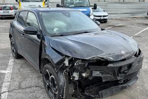 Alfa Romeo Junior 1.2 145 CV Hybrid Speciale