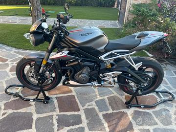 Triumph street triple 765rs
