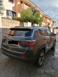 auto jeep campass