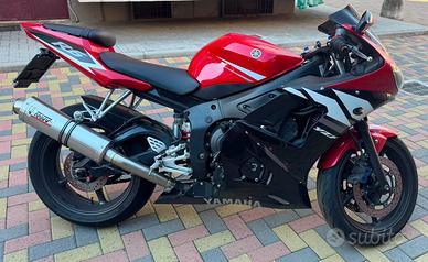 Yamaha YZF-R6 600 – 2004 – 48.537 km