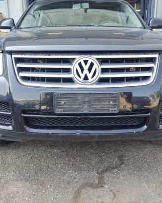 Paraurti anteriore VOLKSWAGEN TOUAREG del 2003