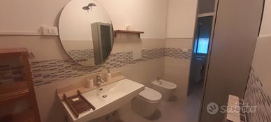 Camera con due posti letto solo a studentesse