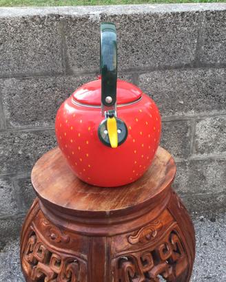 Bollitore Fragola Vintage Supreme Housewares
