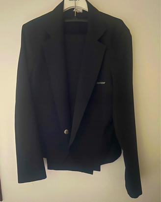 Divisa Istituto Mantegna