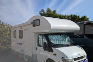 Ford Rimor Katamarano