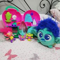 Trolls lotto, mongolfiera più personaggi 