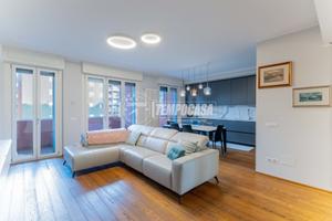 QUADRILOCALE RISTRUTTURATO IN CENTRO