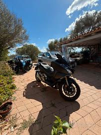 Honda forza 750 2023