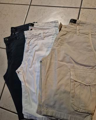 Pantaloncini con tasche laterali